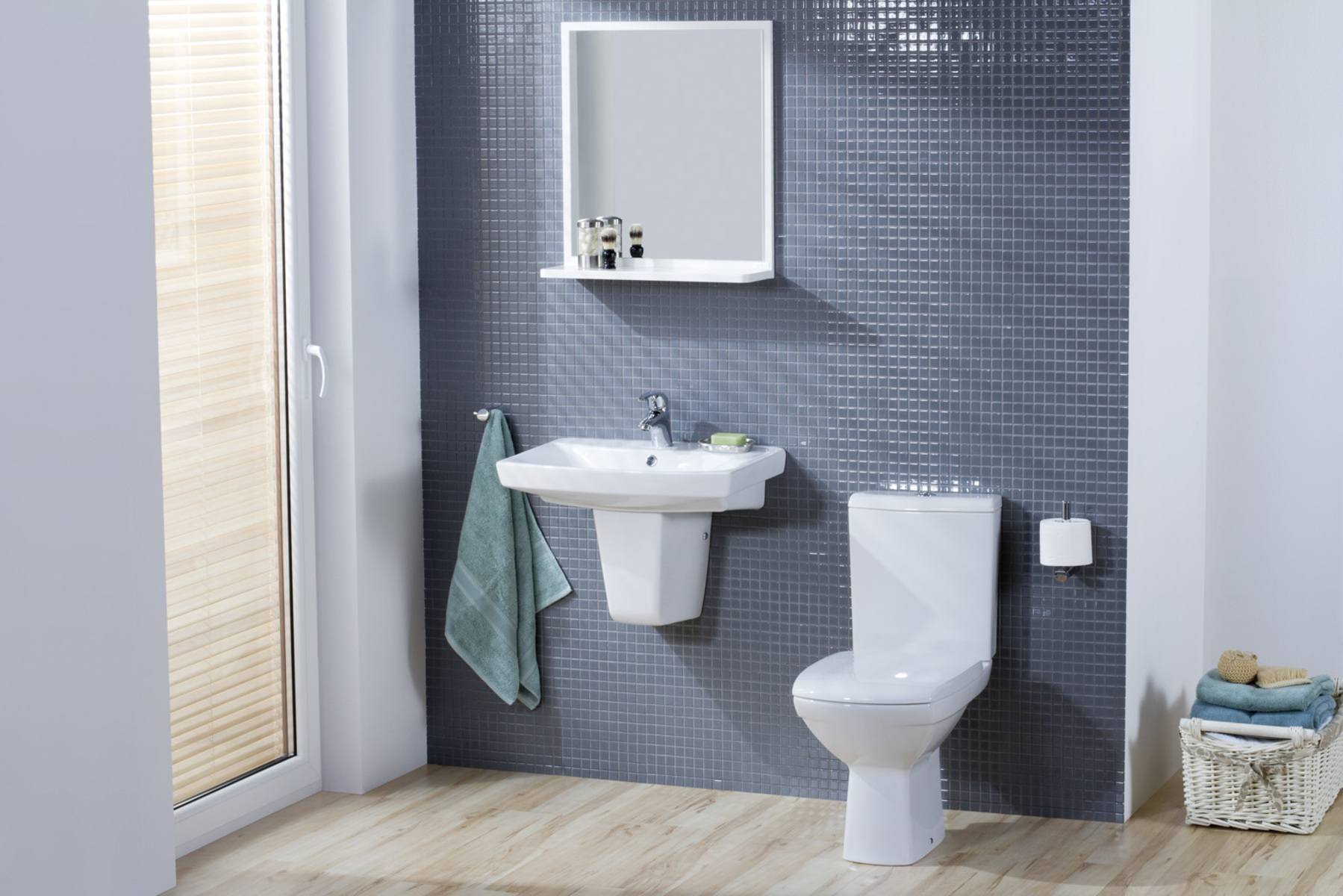 Capcs carina compact pan  cistern   soft close seat   cover