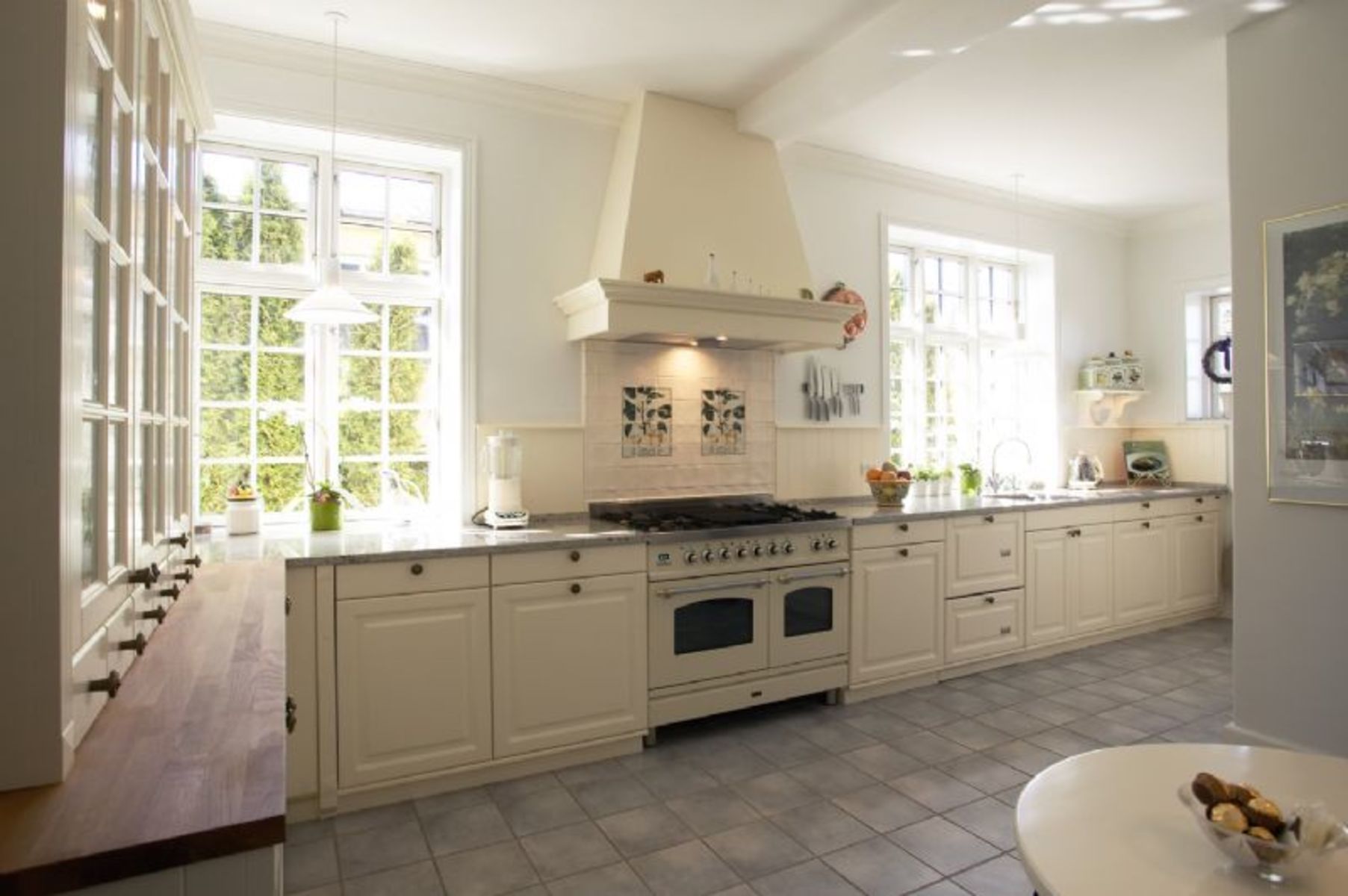 Furnish - Surround yourself with beautiful things